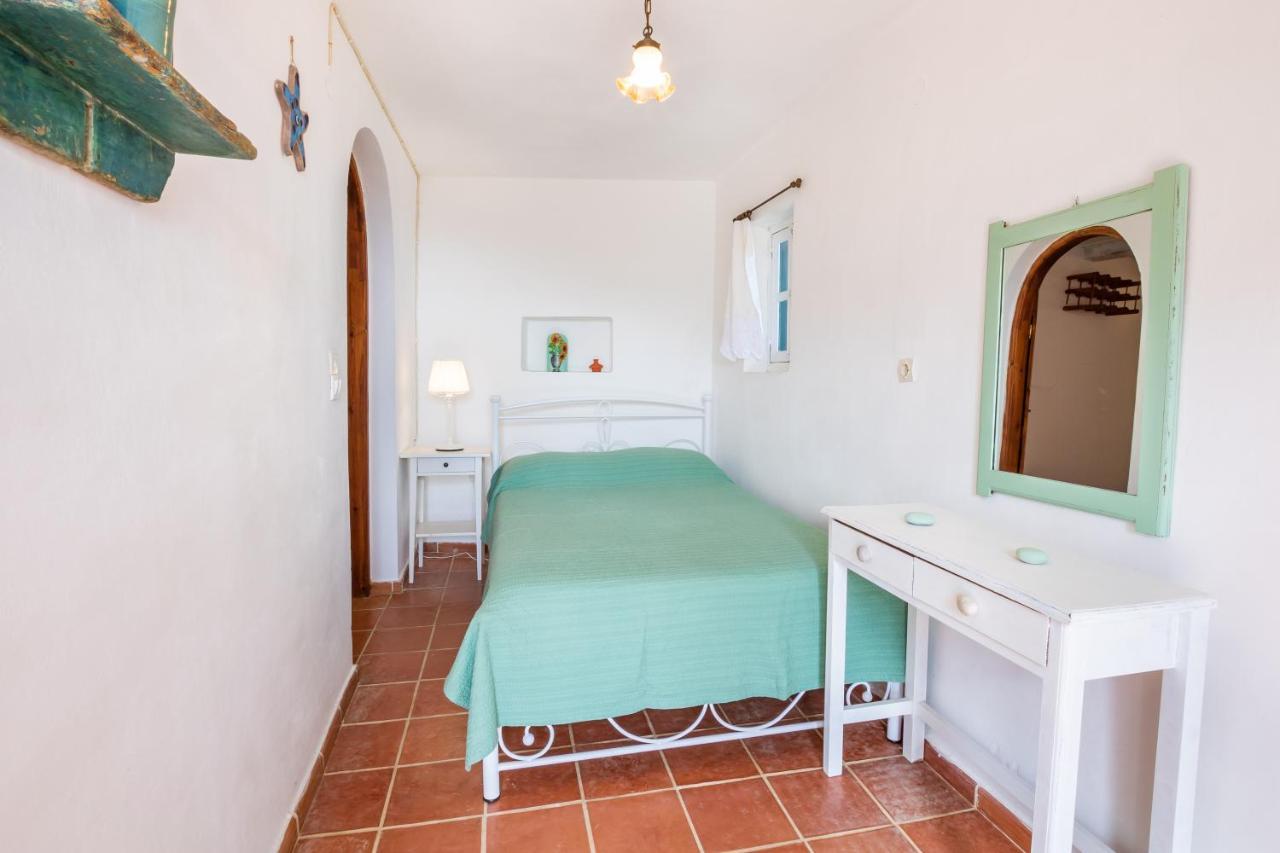 Olive Grove Cottage Menetész Kültér fotó